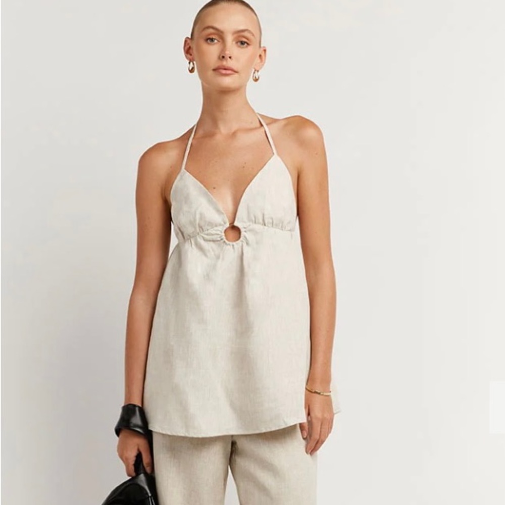 DISSH Halter Top